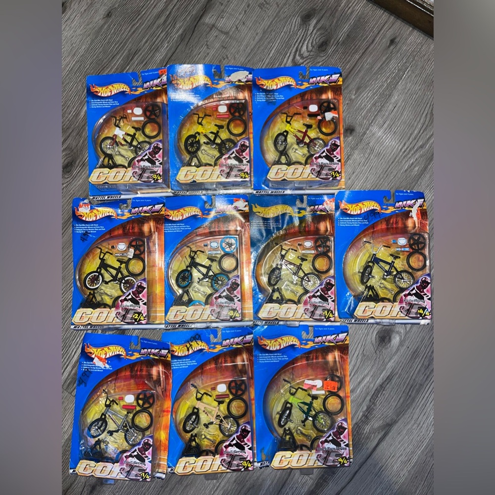 Vintage 2000 Mattel Hot wheels Bike‎ Core Bundle - 10 Total